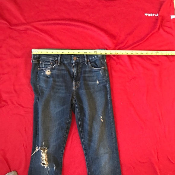 MOTHER The Looker Jaded and Torn Distressed Jeans - Picture 4 of 11